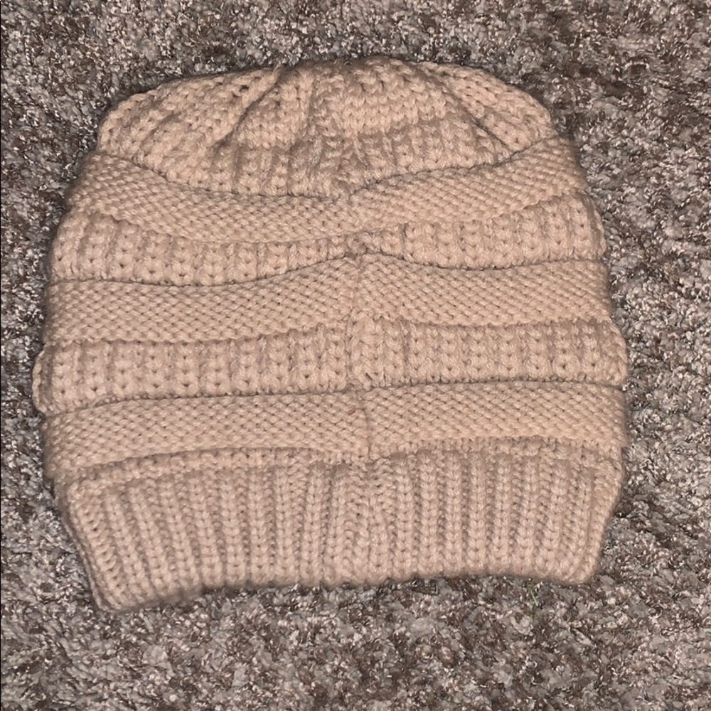 C.C - Picture 2 of 3